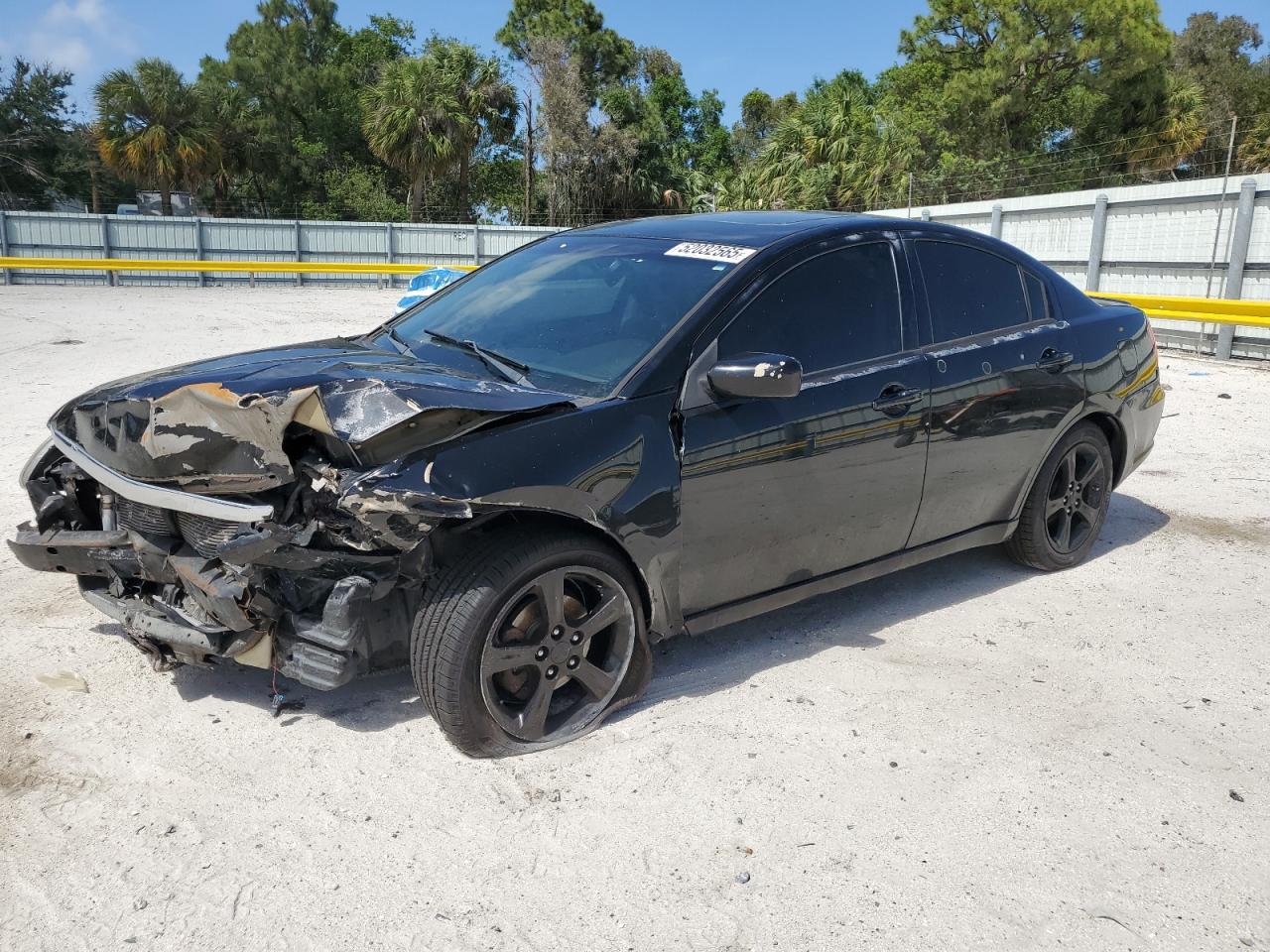 MITSUBISHI GALANT ES 2009