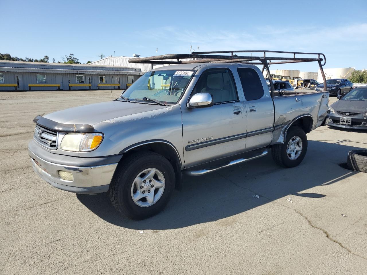 TOYOTA TUNDRA ACC 2002