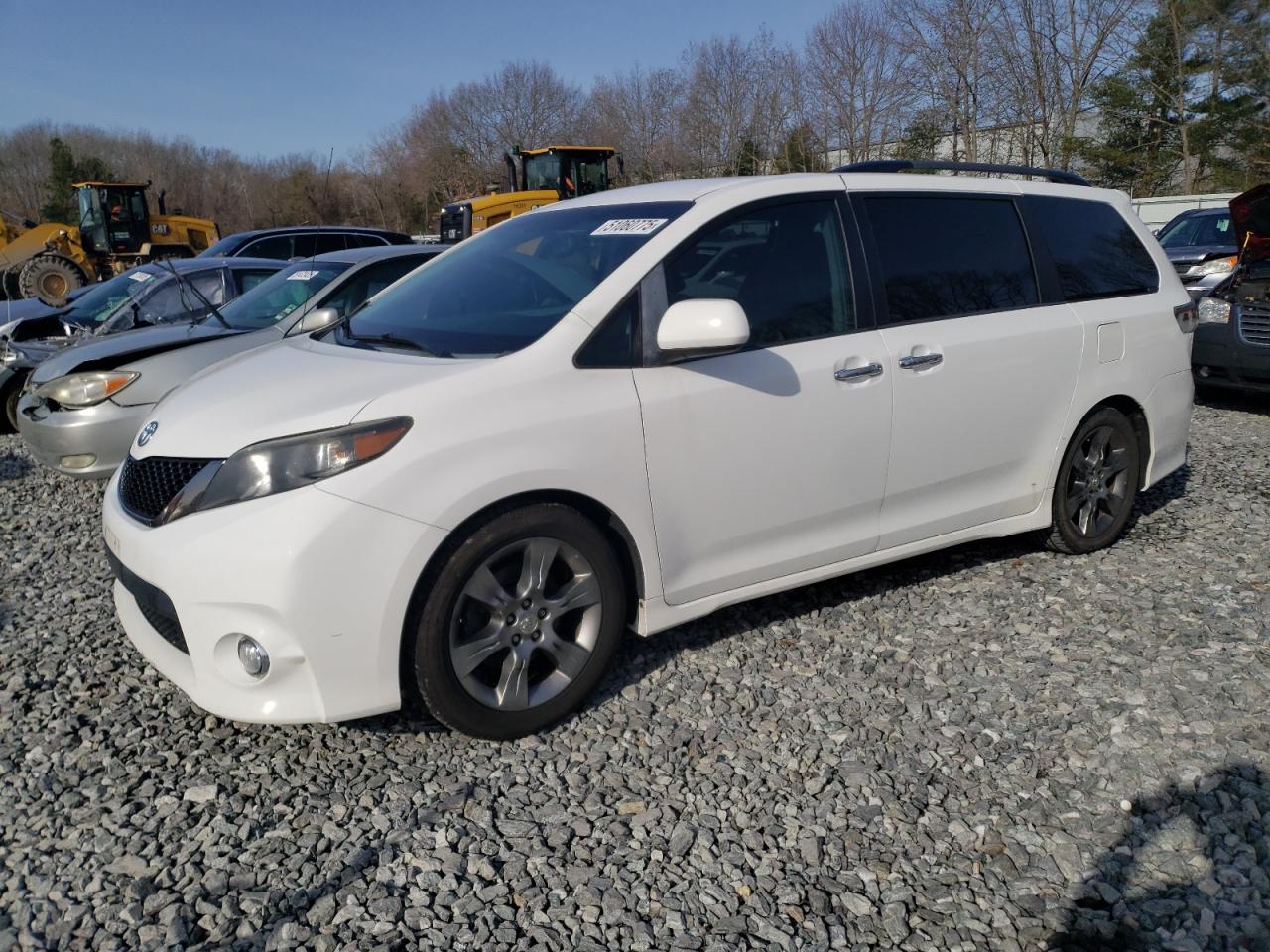 TOYOTA SIENNA SPO 2014