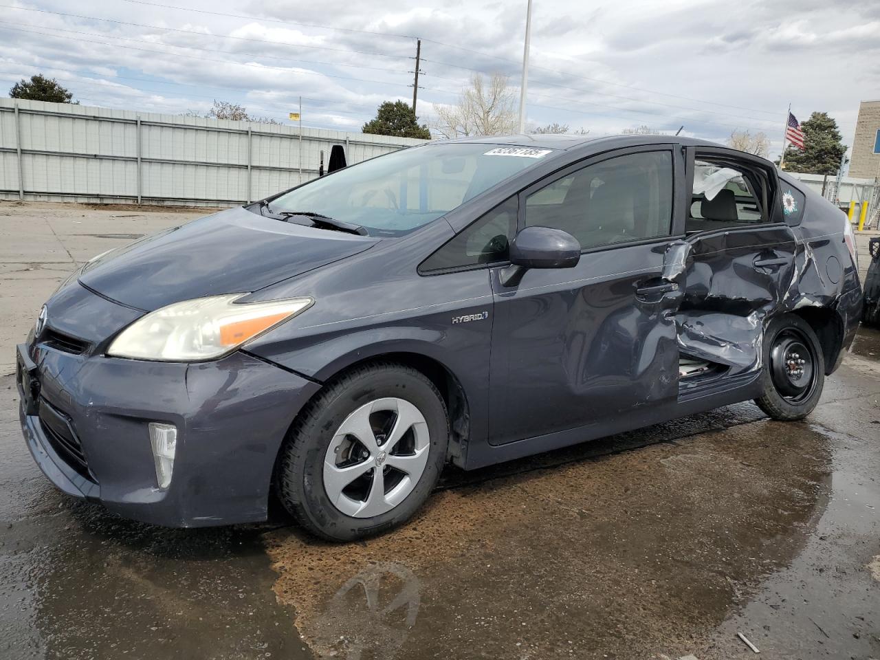 TOYOTA PRIUS 2013