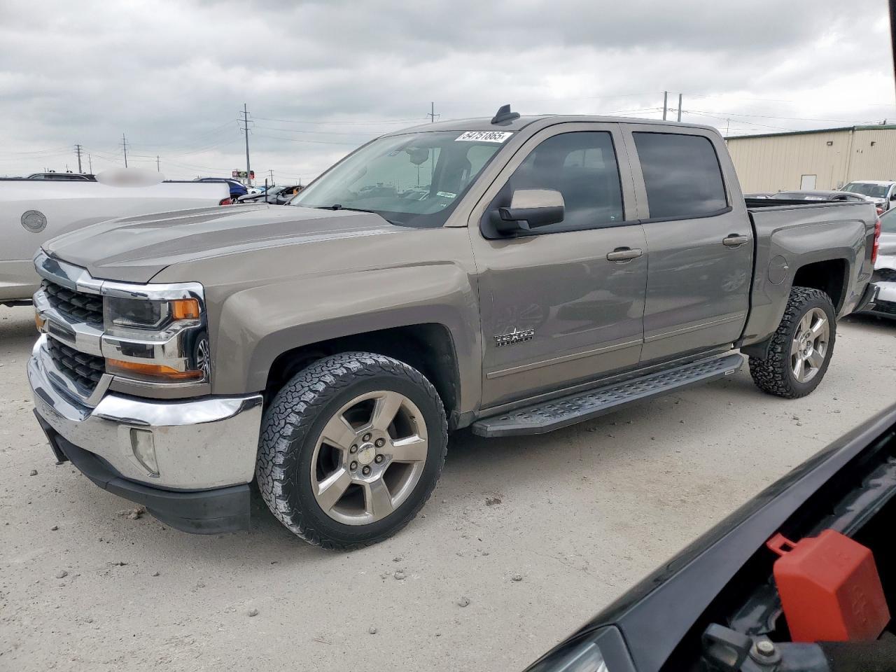 CHEVROLET SILVERADO 2017