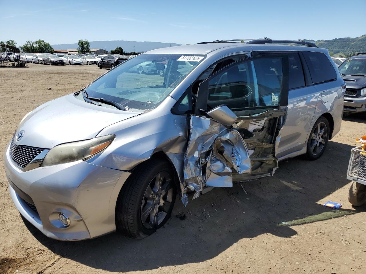TOYOTA SIENNA SPO 2015