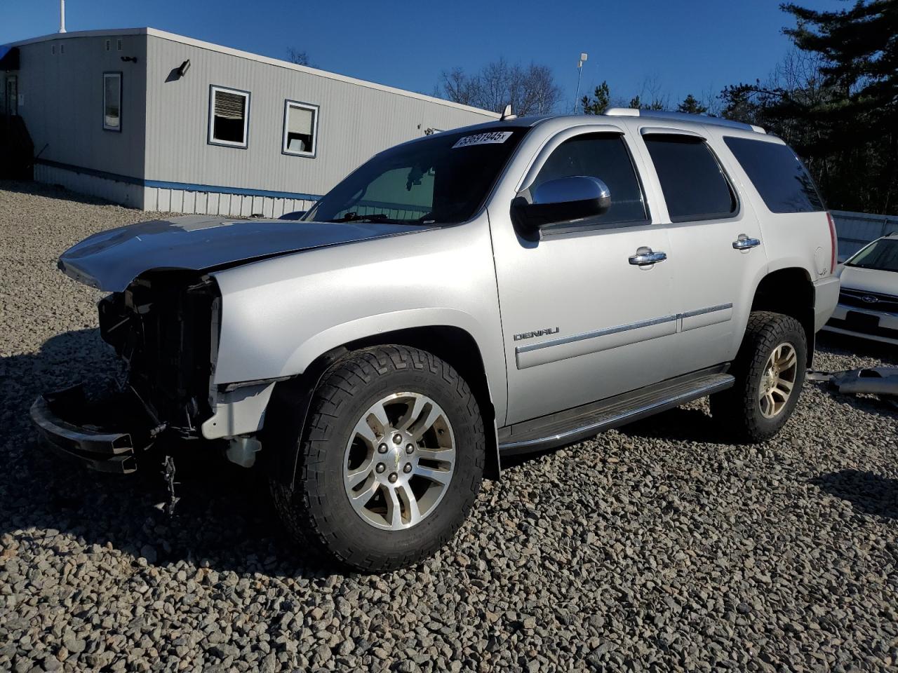 GMC YUKON DENA 2013