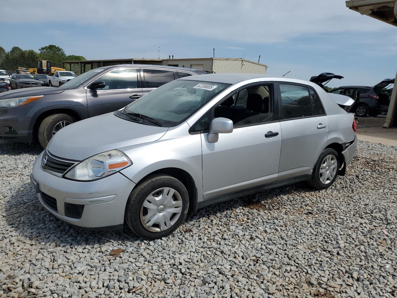 NISSAN VERSA S 2011