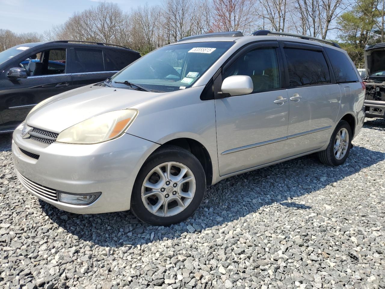 TOYOTA SIENNA XLE 2005