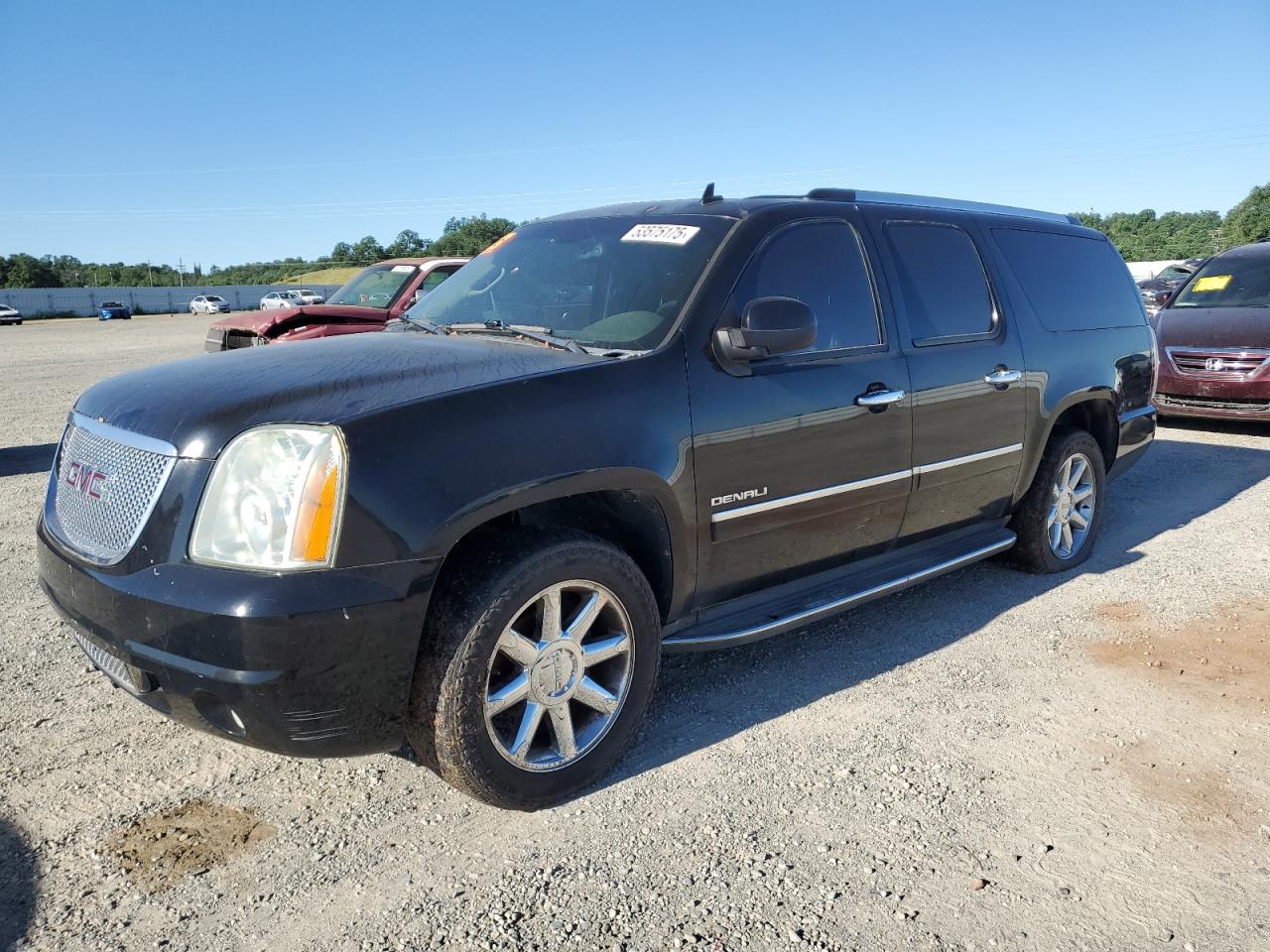 GMC YUKON XL D 2011
