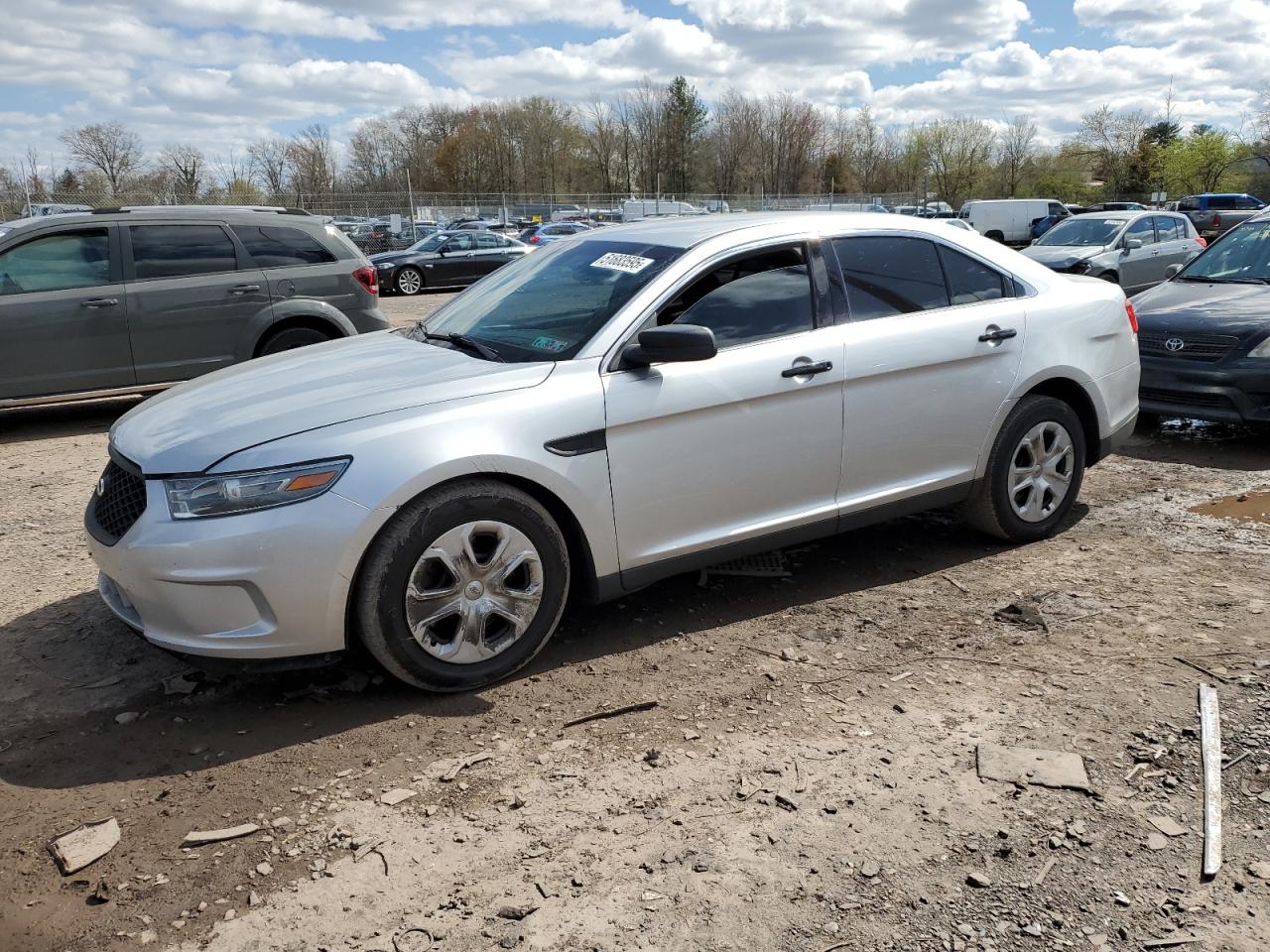 FORD TAURUS POL 2013