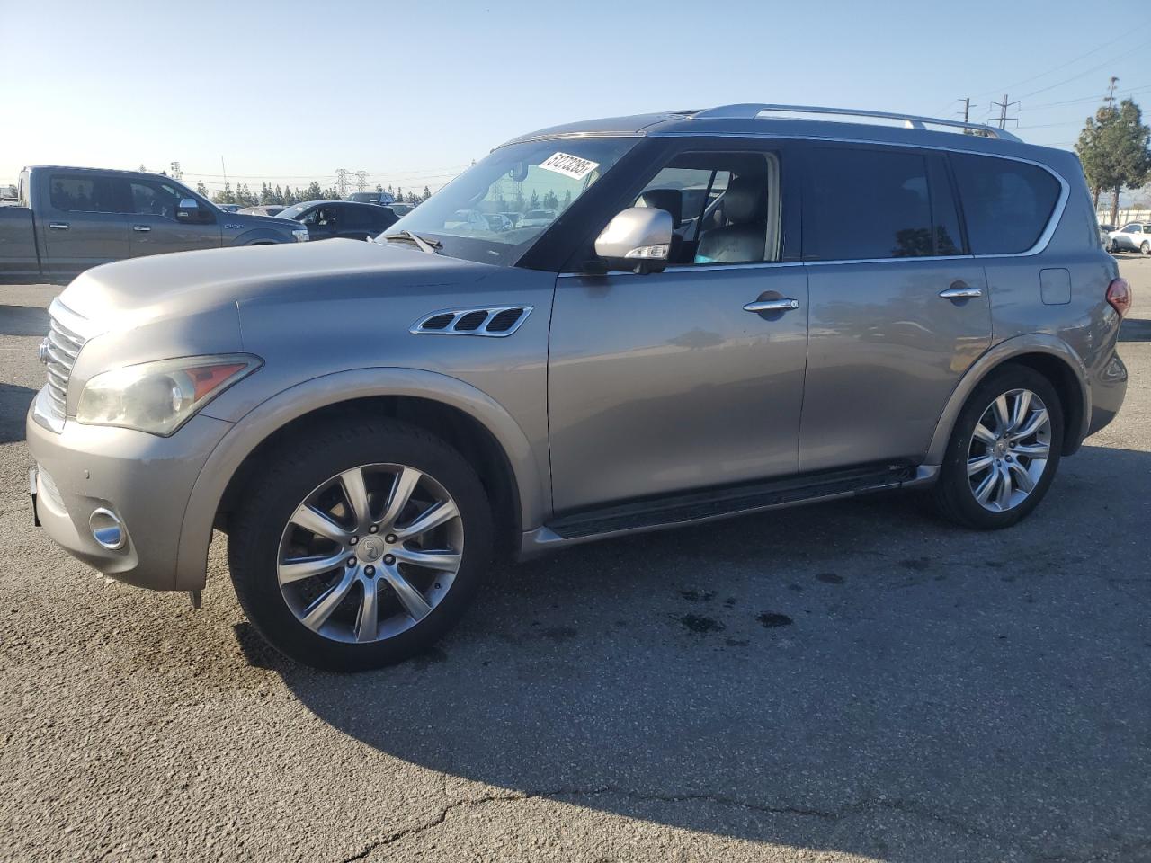 INFINITI QX56 2012
