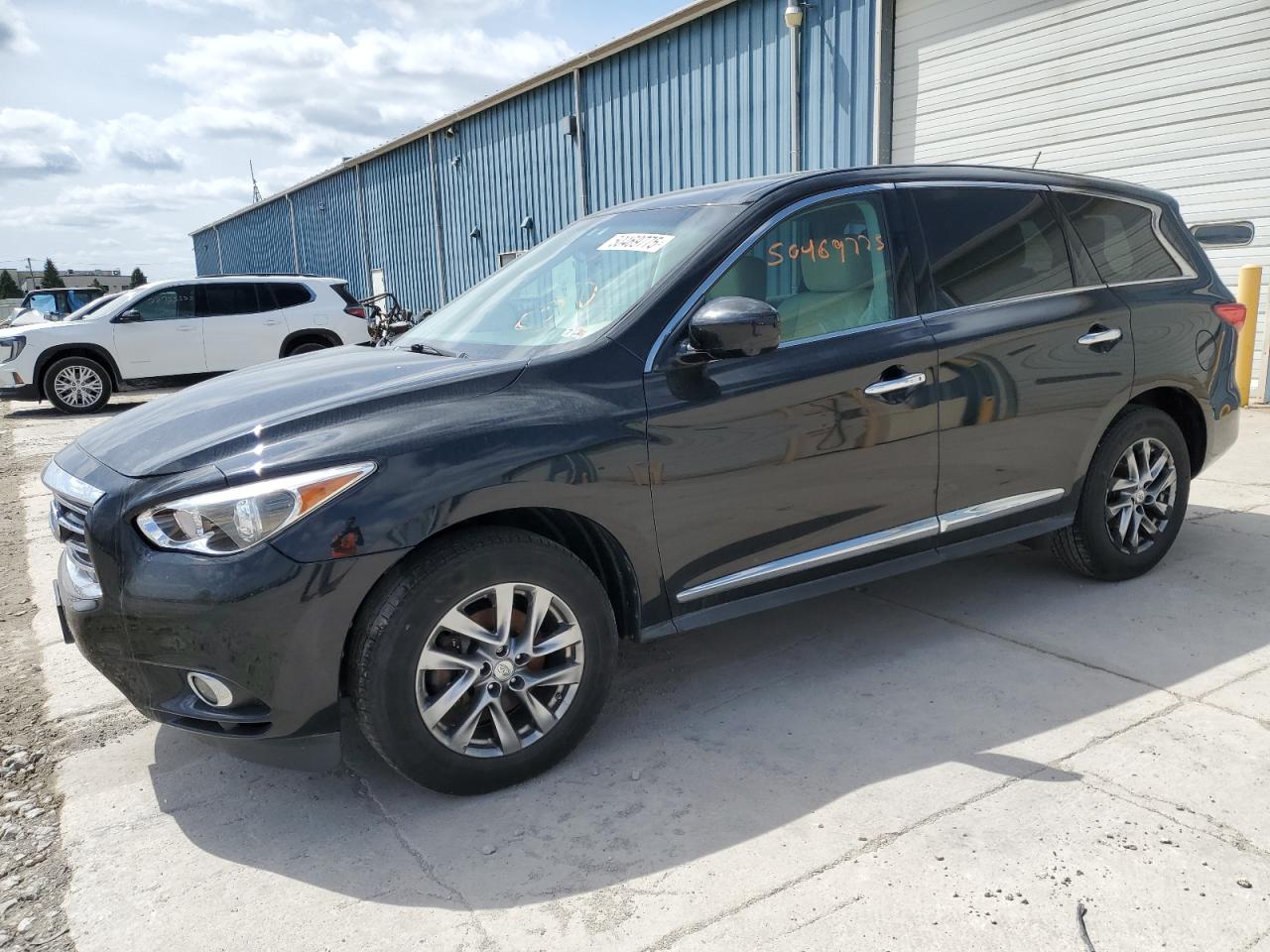INFINITI JX35 2013