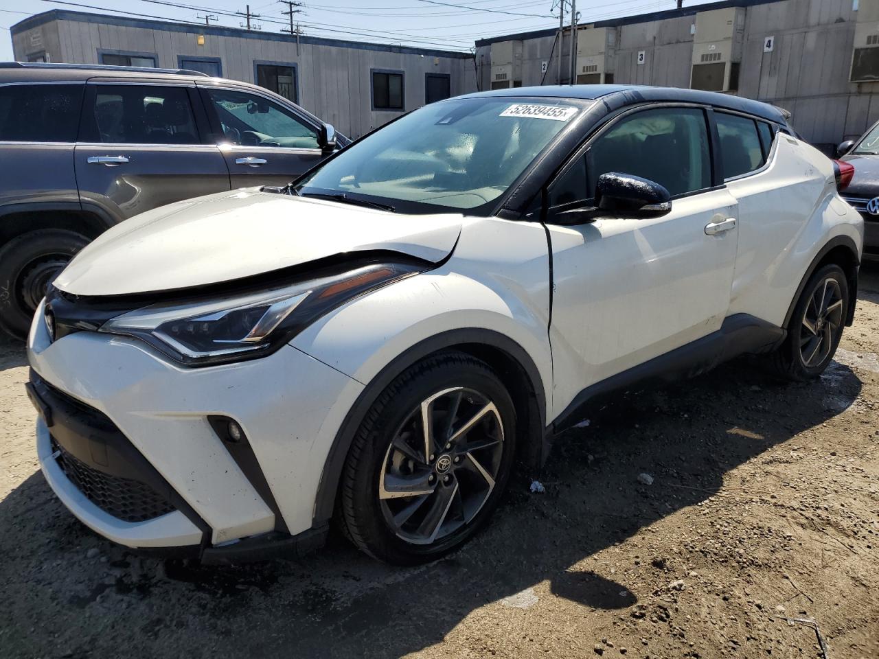 TOYOTA C-HR XLE 2020