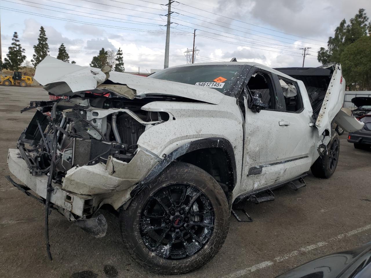 TOYOTA TUNDRA CRE 2024