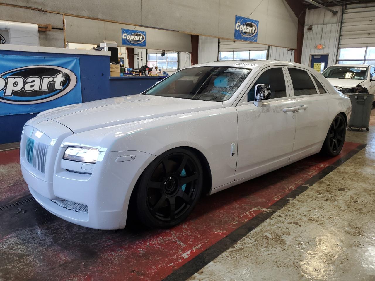 ROLLS-ROYCE GHOST 2011