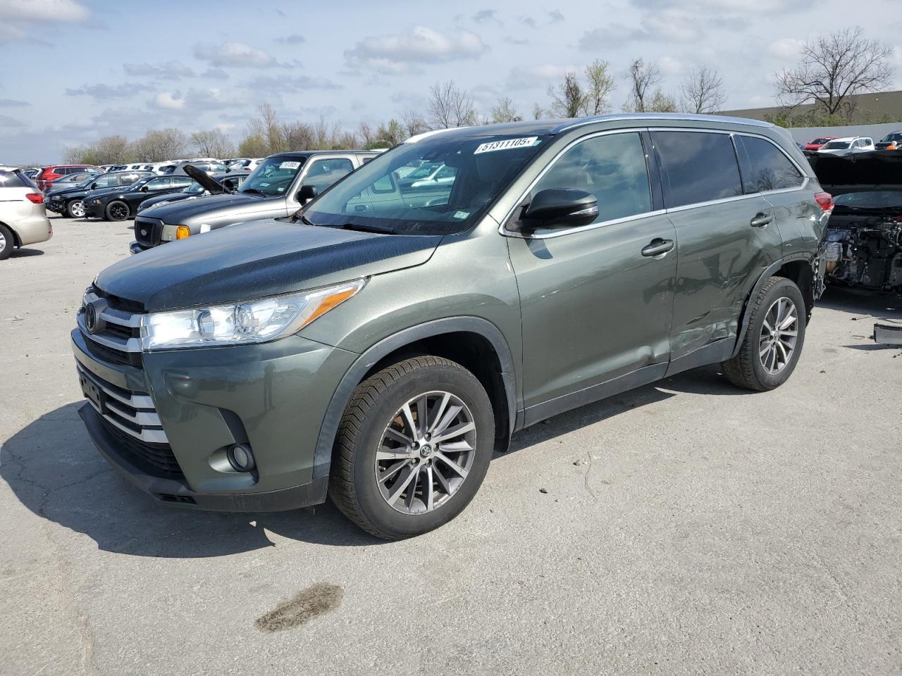TOYOTA HIGHLANDER 2019