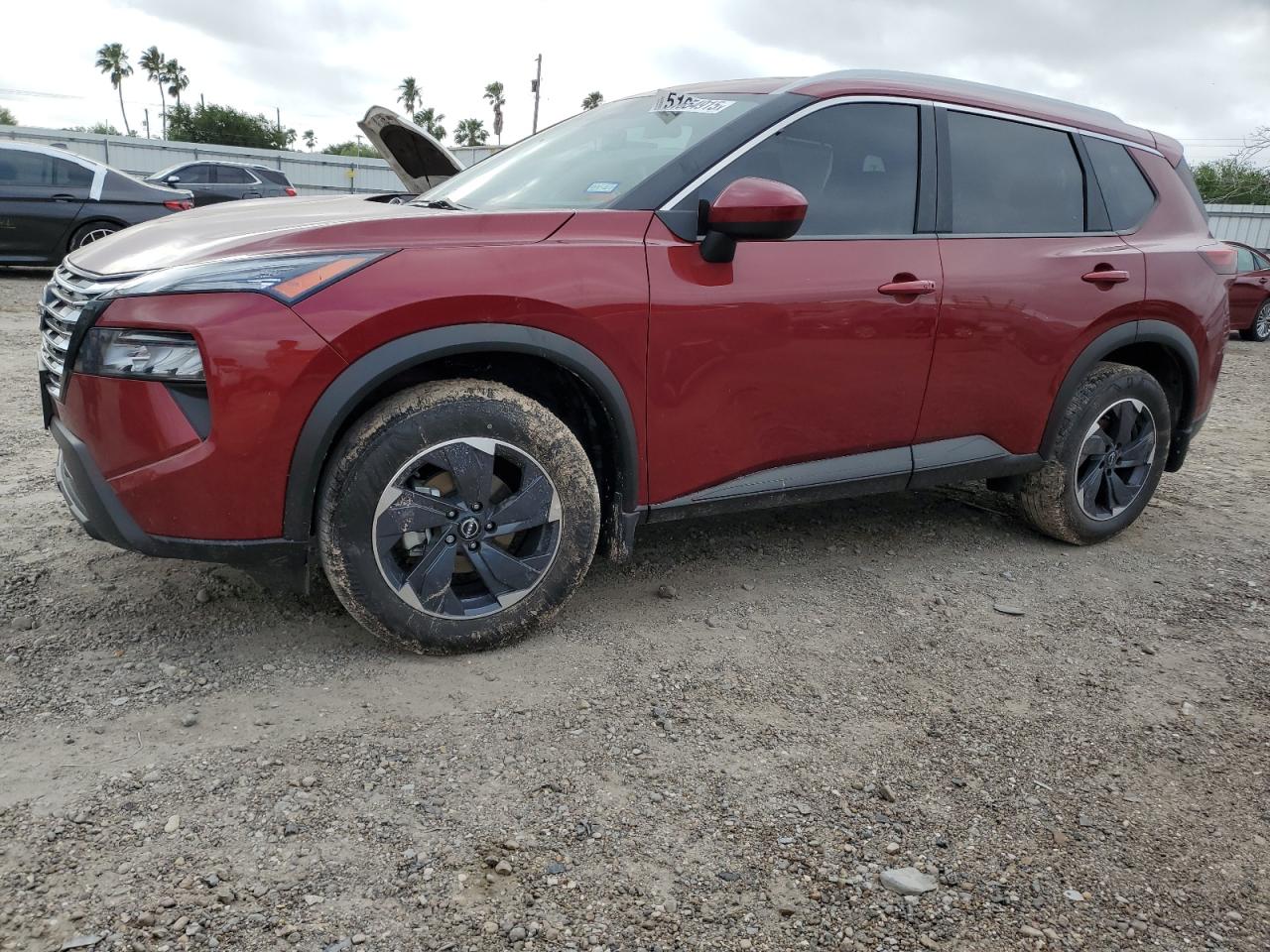 NISSAN ROGUE SV 2024