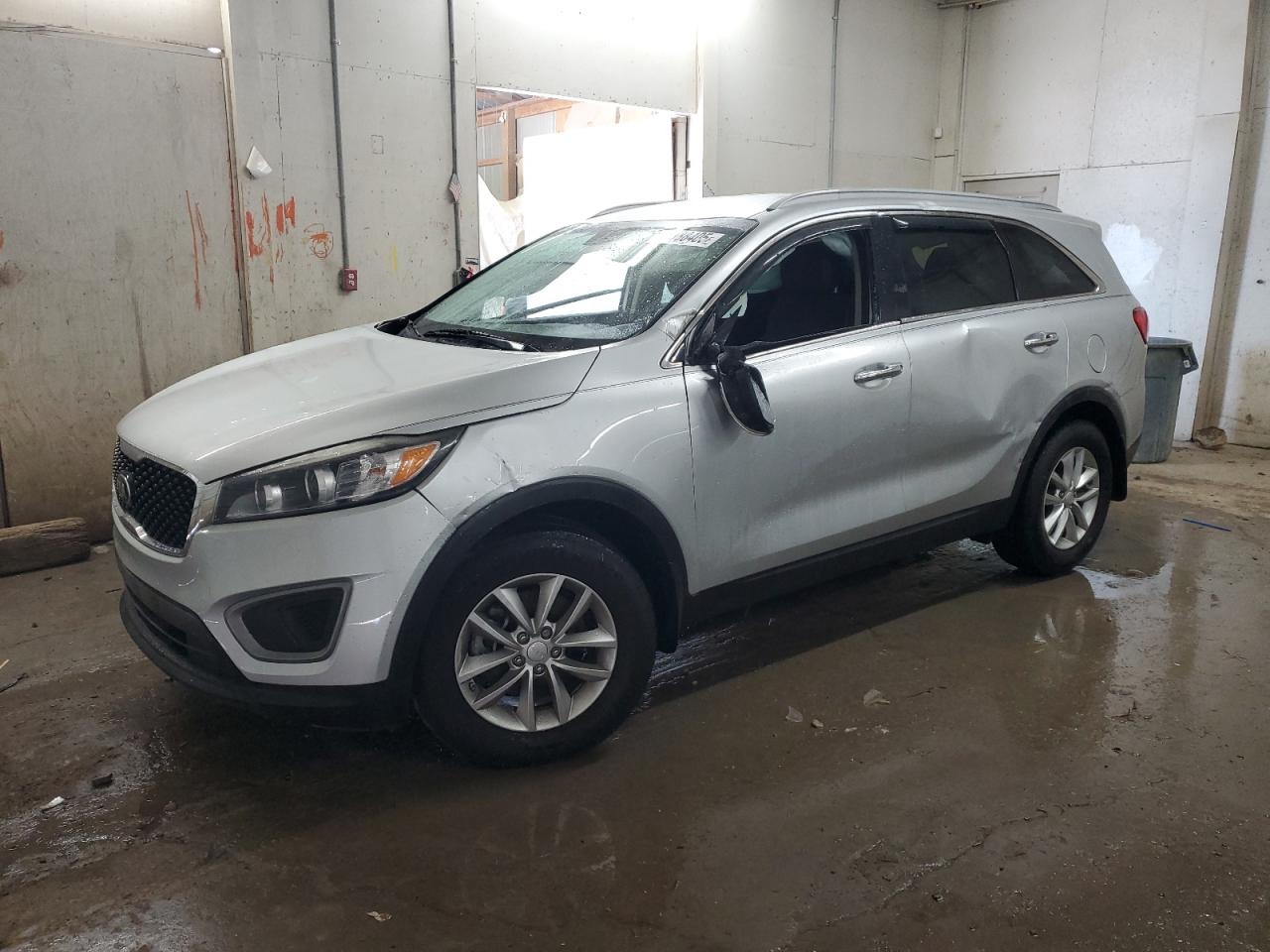 KIA SORENTO LX 2016