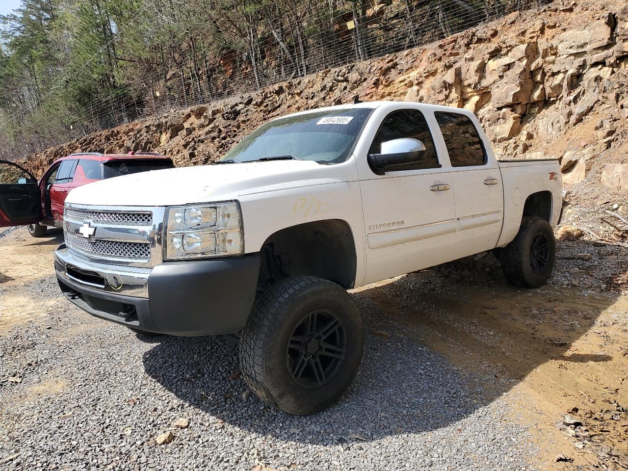 CHEVROLET SILVERADO 2013