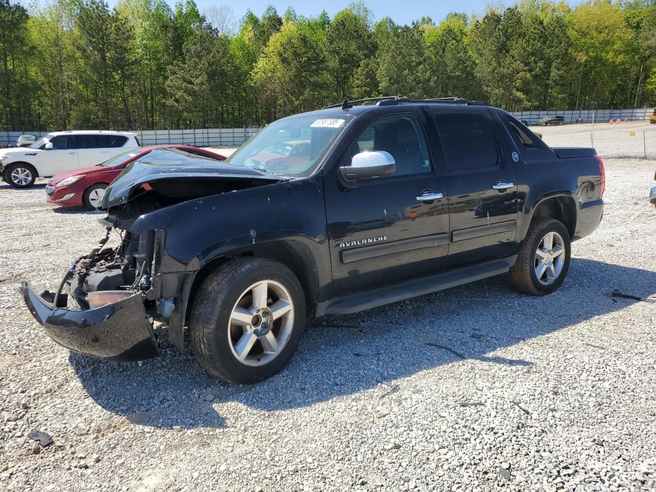 CHEVROLET AVALANCHE 2013