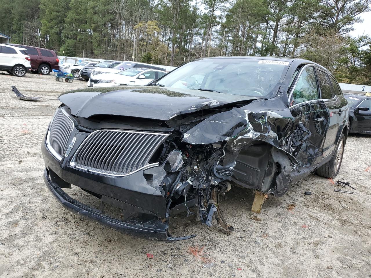 LINCOLN MKT 2014