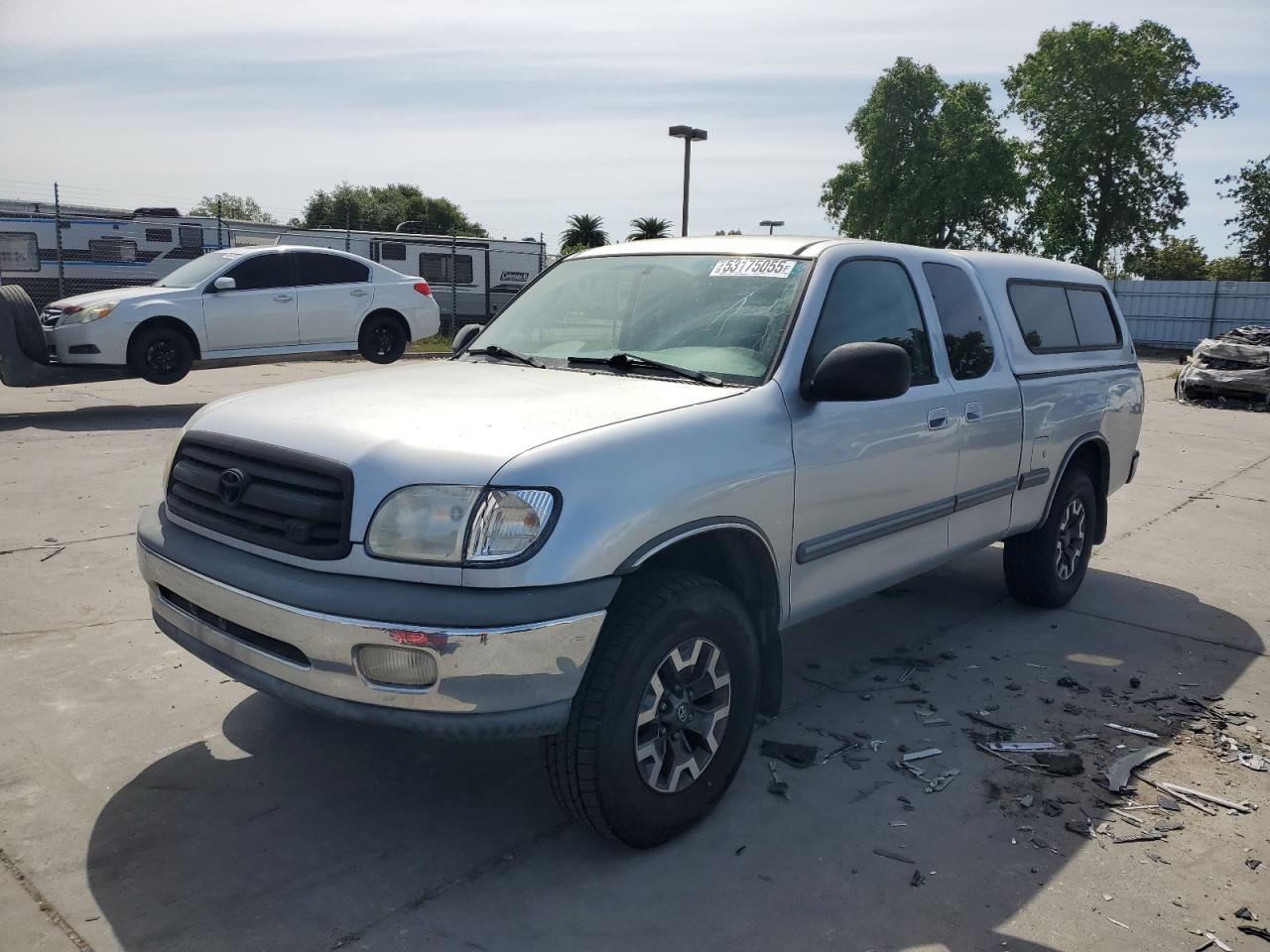 TOYOTA TUNDRA ACC 2000