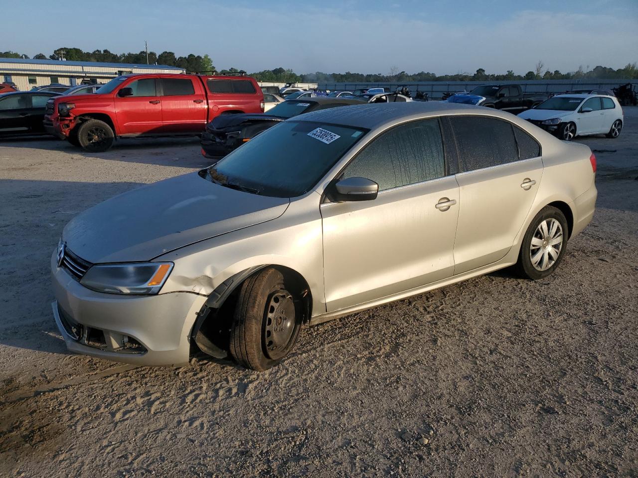 VOLKSWAGEN JETTA BASE 2013