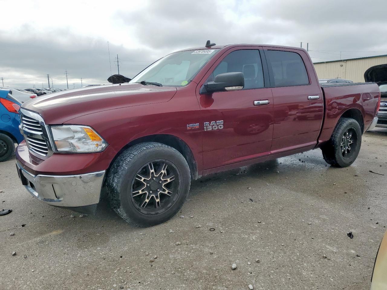 RAM 1500 SLT 2017