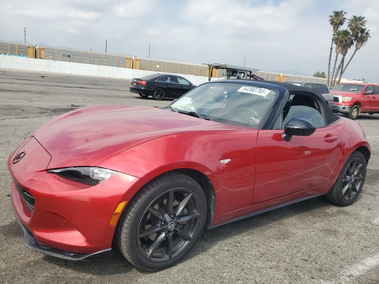 MAZDA MX-5 MIATA 2016