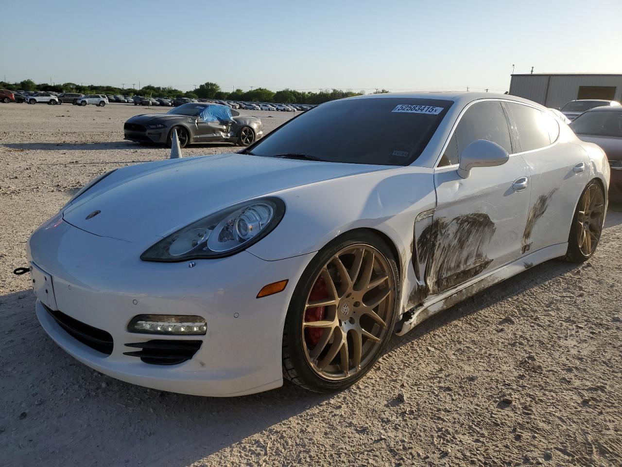 PORSCHE PANAMERA S 2010