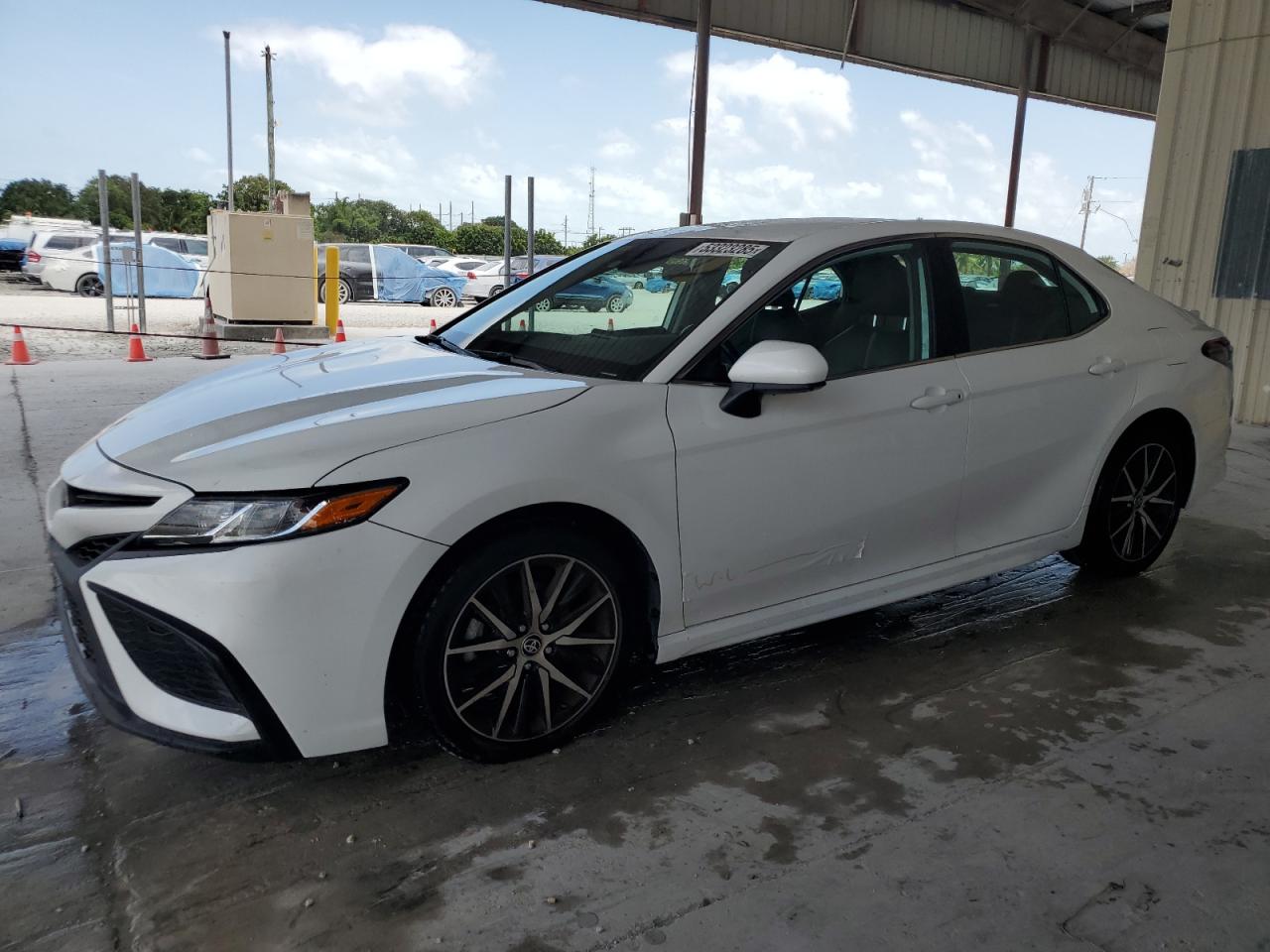 TOYOTA CAMRY SE 2021