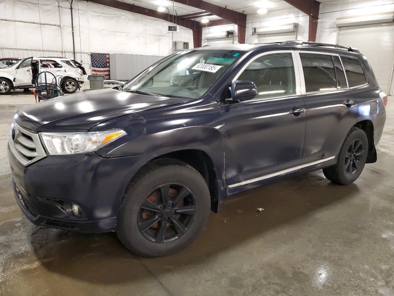 TOYOTA HIGHLANDER 2011