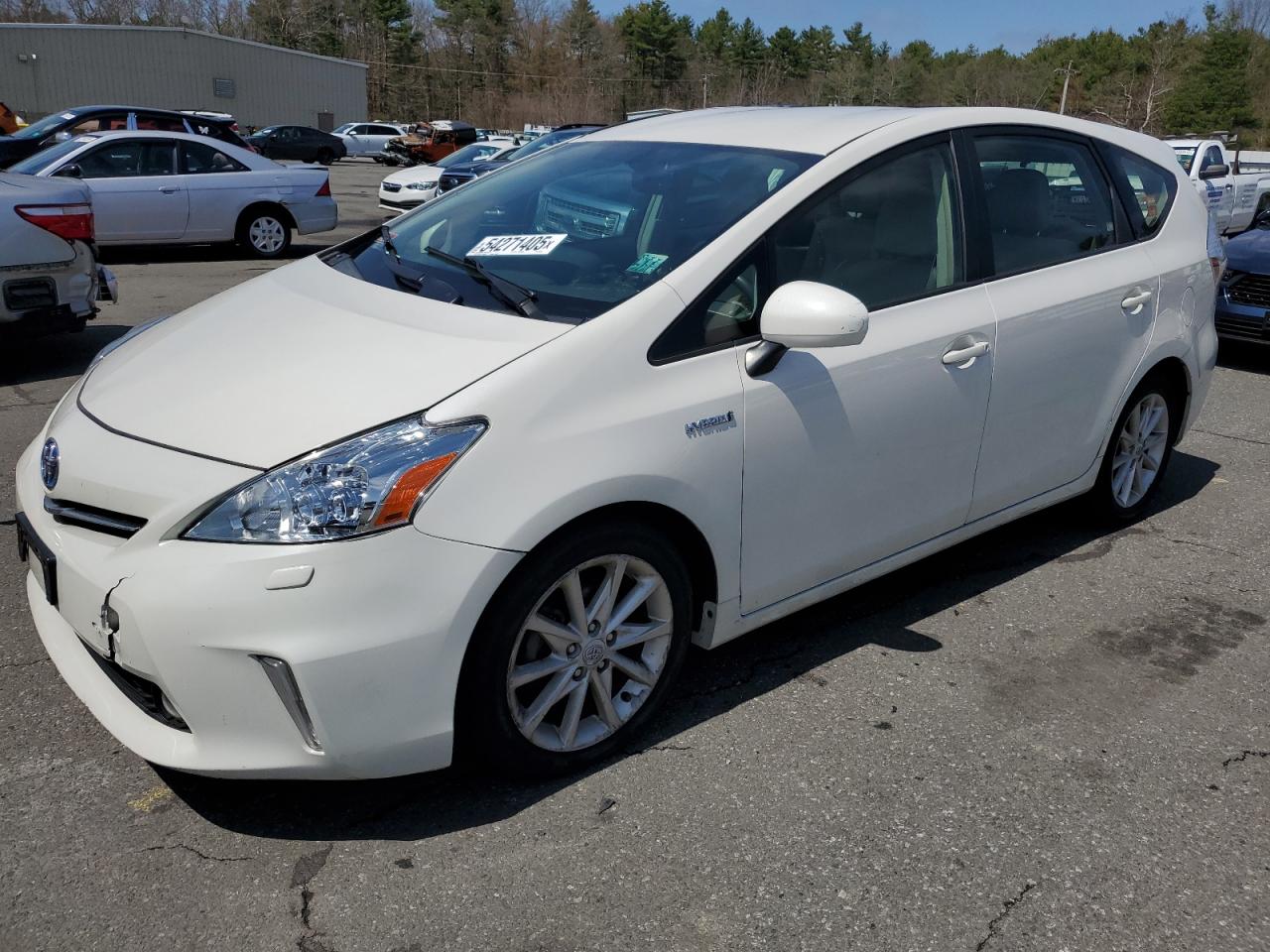 TOYOTA PRIUS V 2012