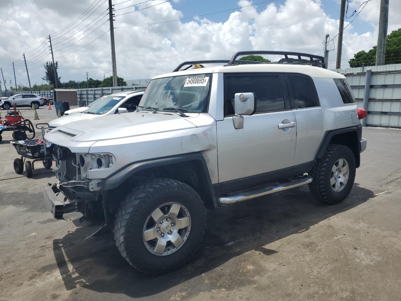 TOYOTA FJ CRUISER 2007
