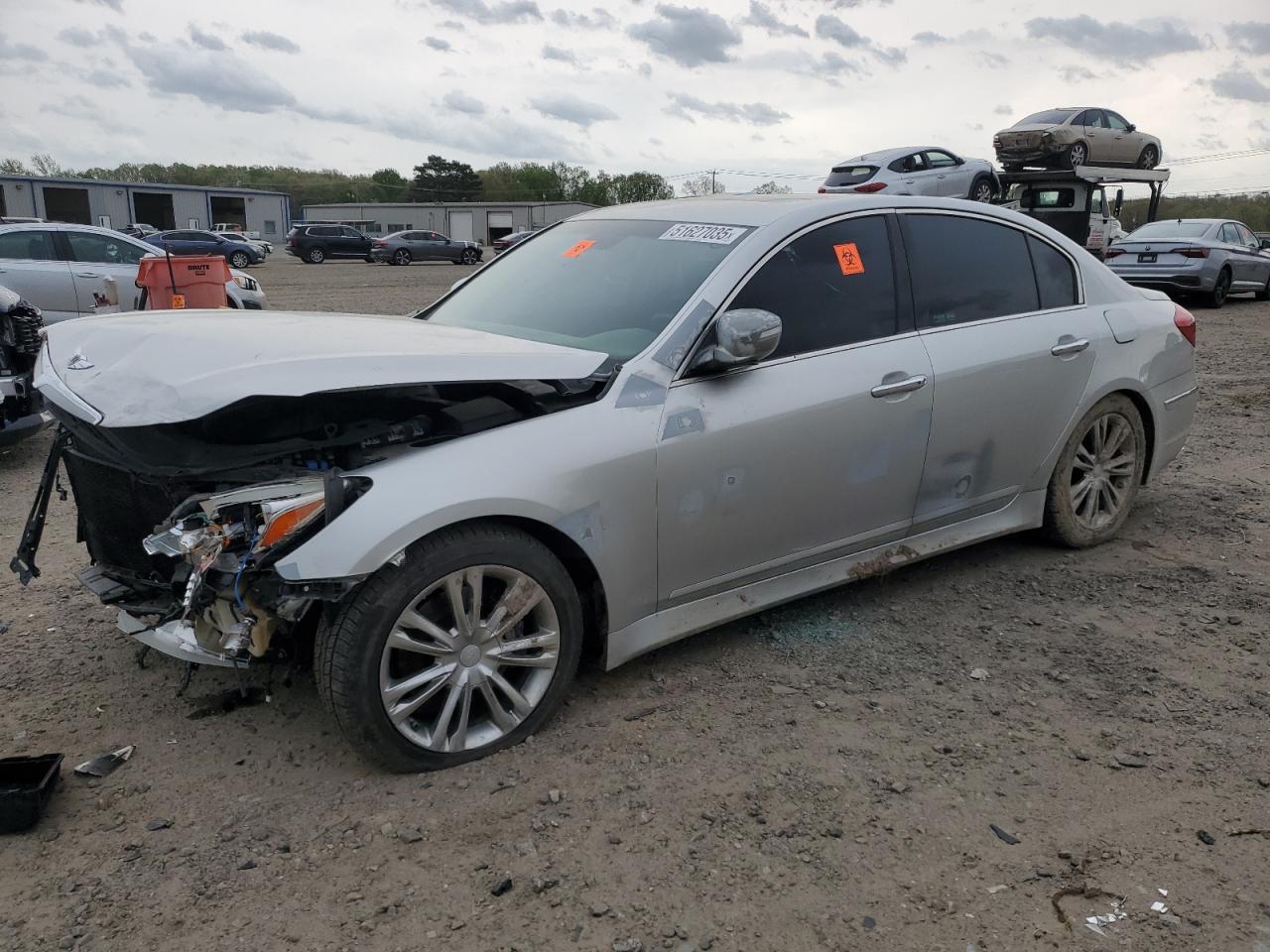 HYUNDAI GENESIS 2012