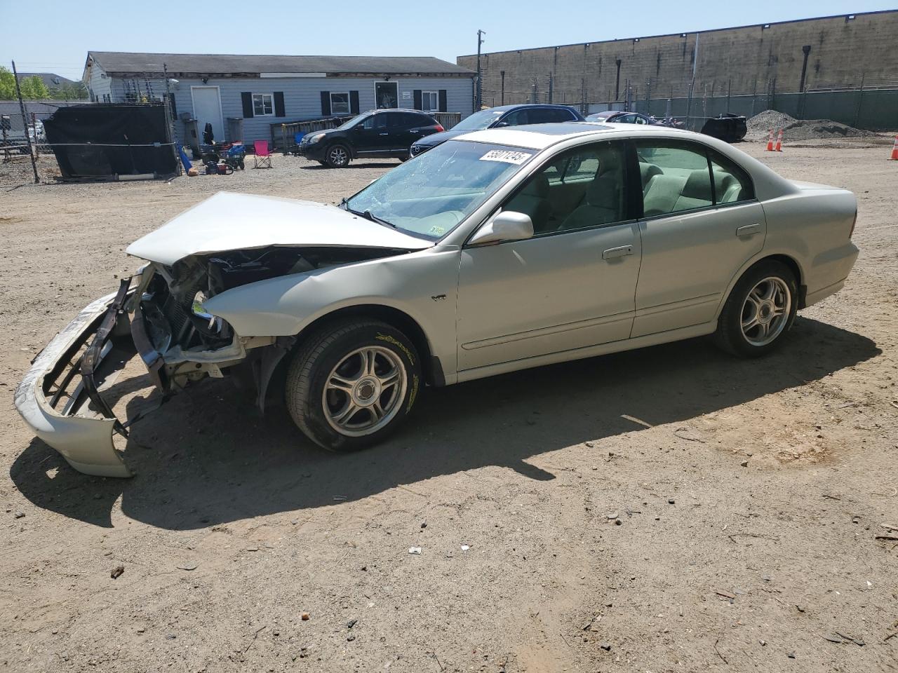MITSUBISHI GALANT ES 2001