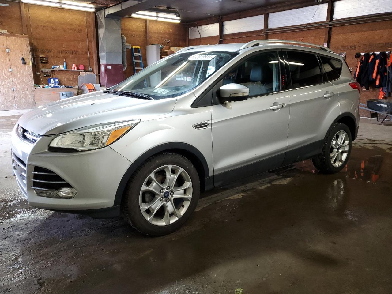 FORD ESCAPE TIT 2016