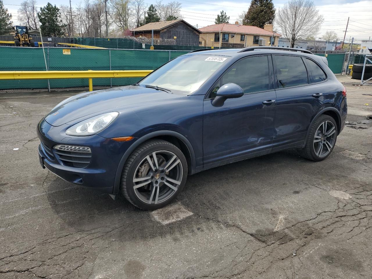 PORSCHE CAYENNE S 2012