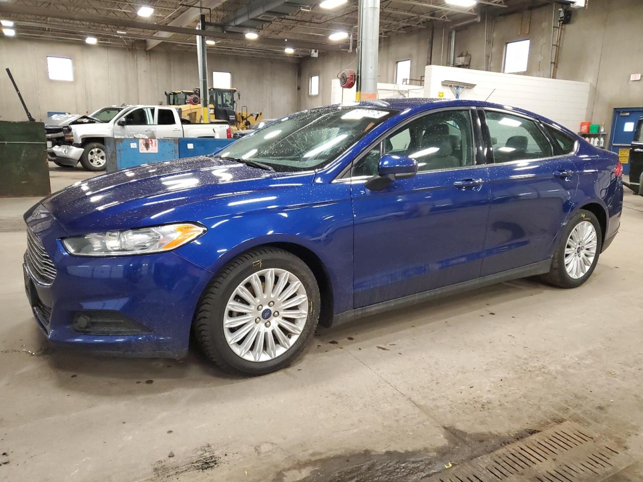 FORD FUSION S H 2016