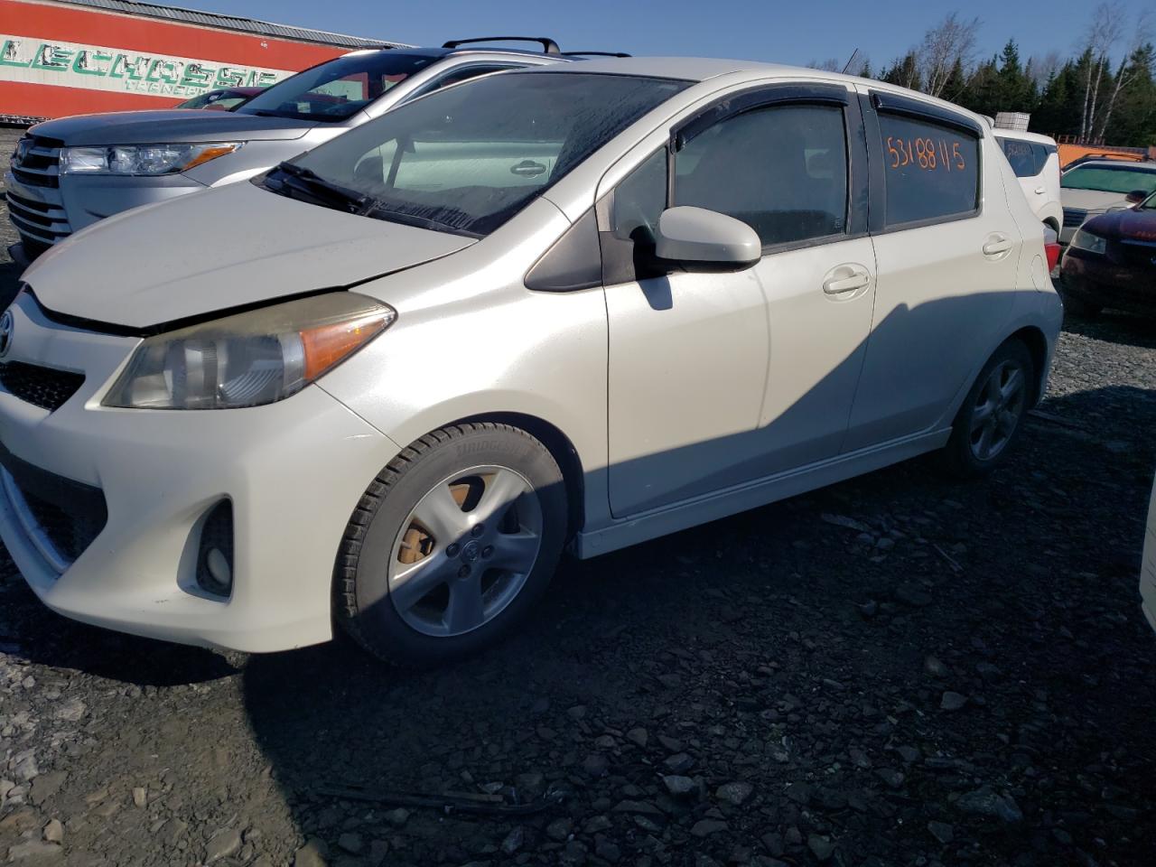 TOYOTA YARIS 2012