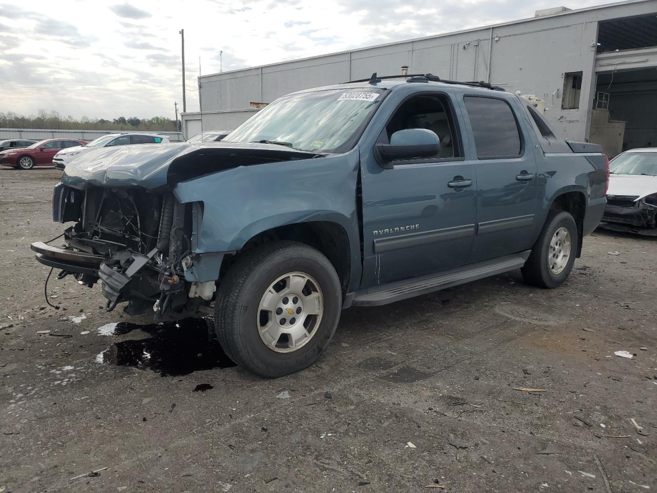 CHEVROLET AVALANCHE 2011