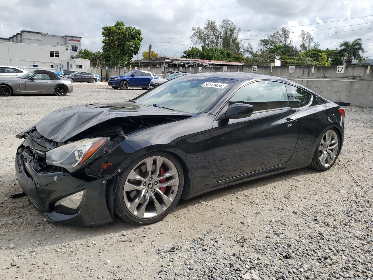 HYUNDAI GENESIS CO 2013