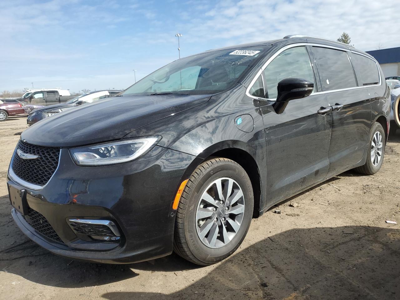 CHRYSLER PACIFICA H 2021