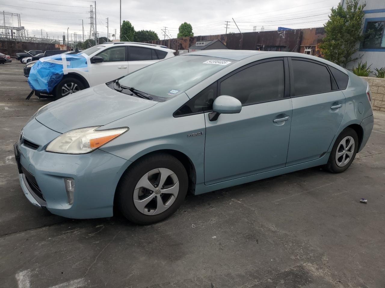 TOYOTA PRIUS 2014