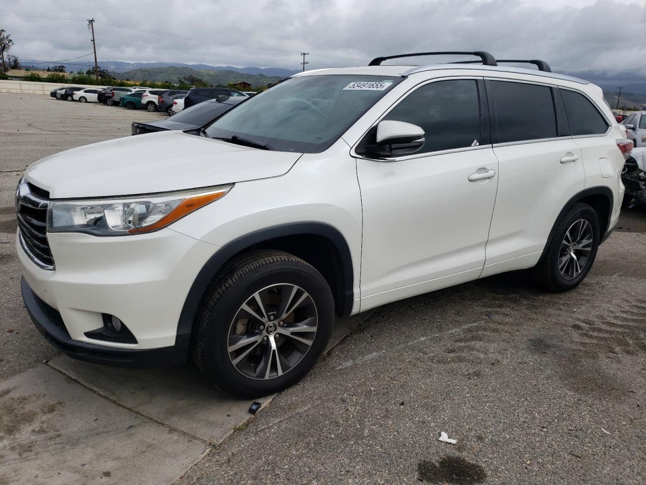TOYOTA HIGHLANDER 2016