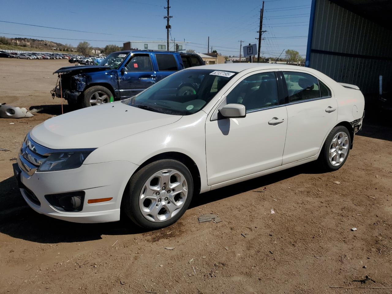 FORD FUSION SE 2011
