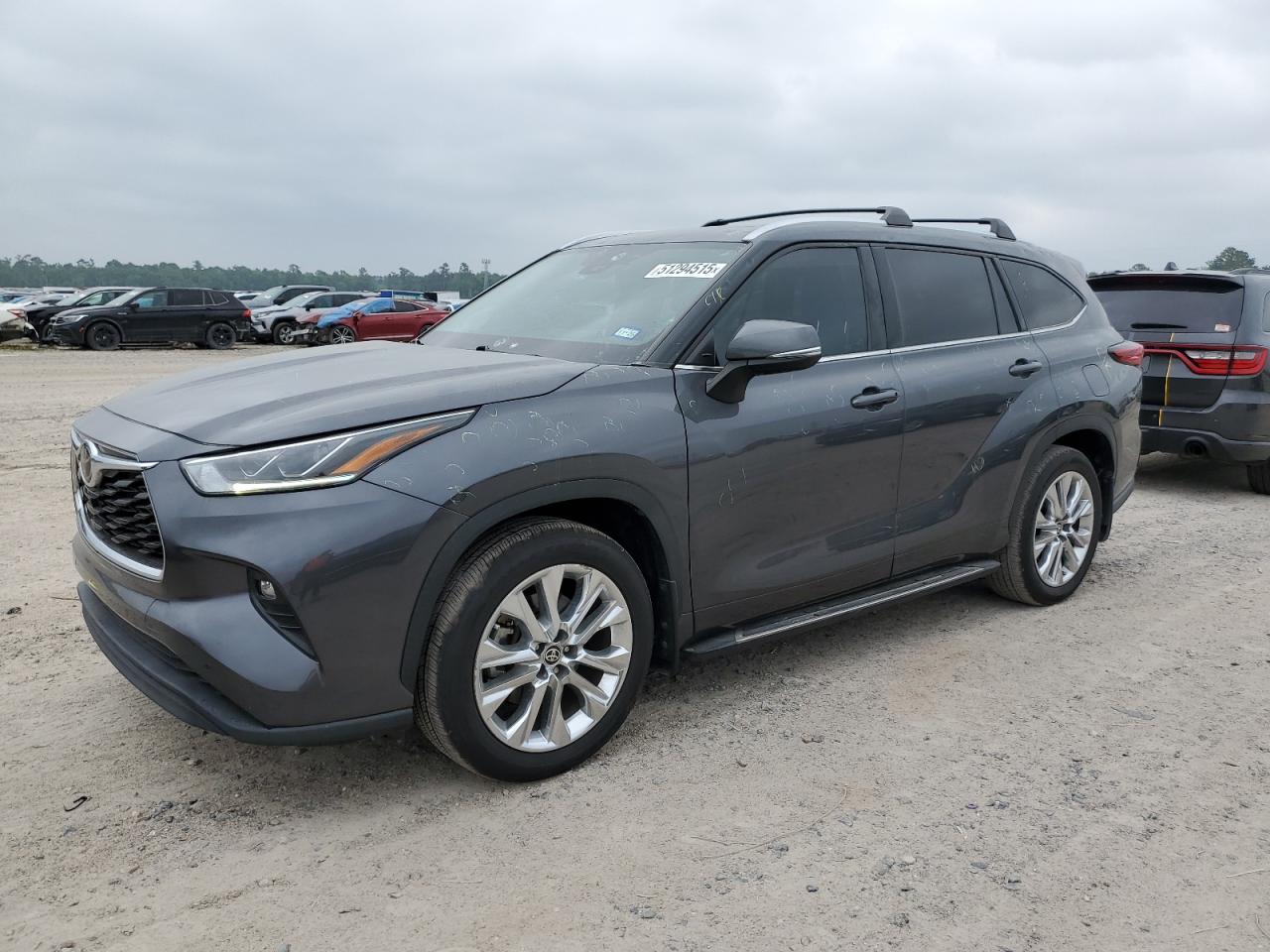 TOYOTA HIGHLANDER 2021