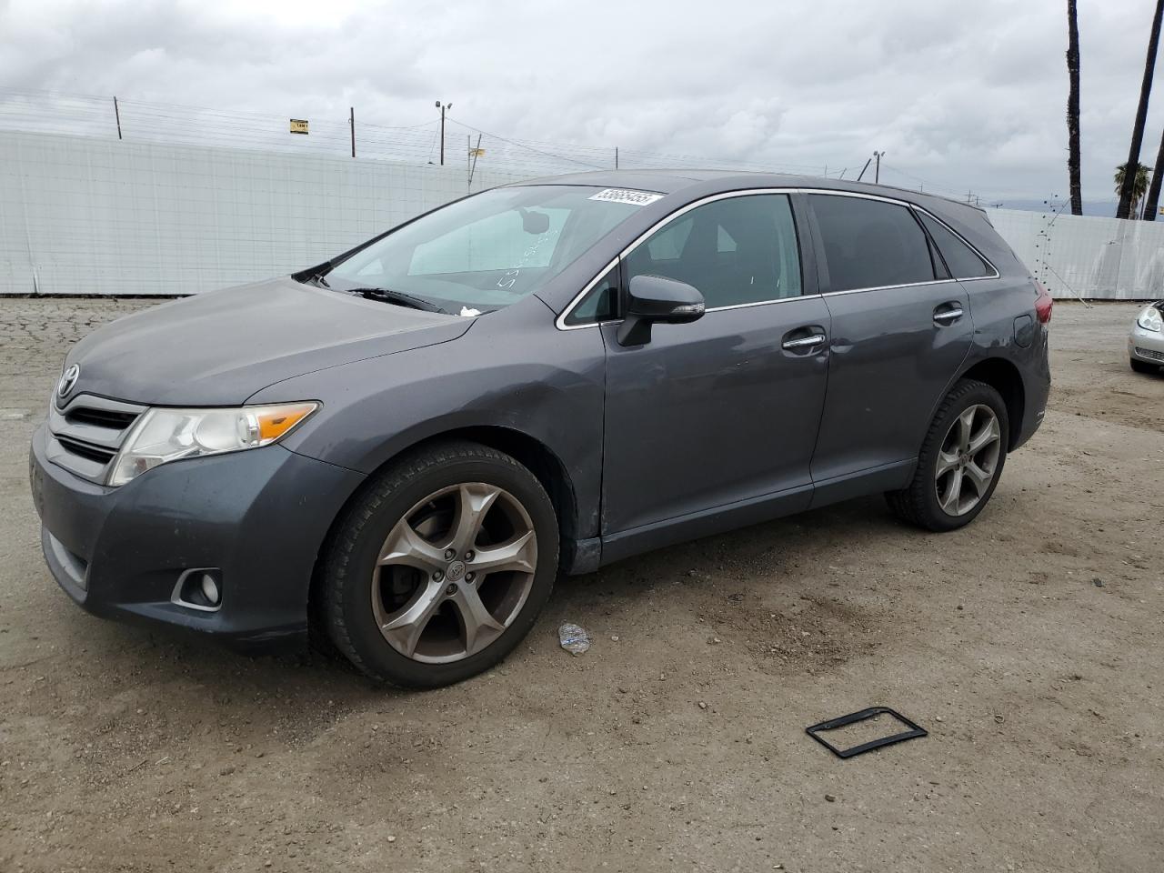 TOYOTA VENZA LE 2013