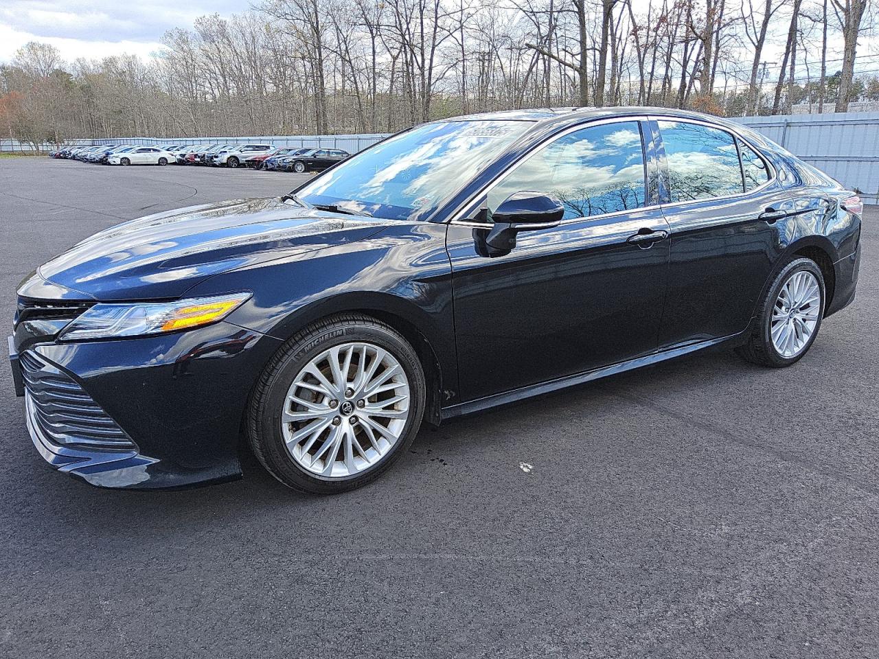 TOYOTA CAMRY L 2019
