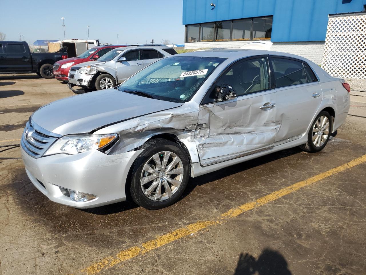 TOYOTA AVALON BAS 2011