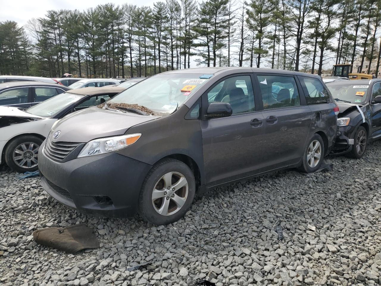 TOYOTA SIENNA 2013
