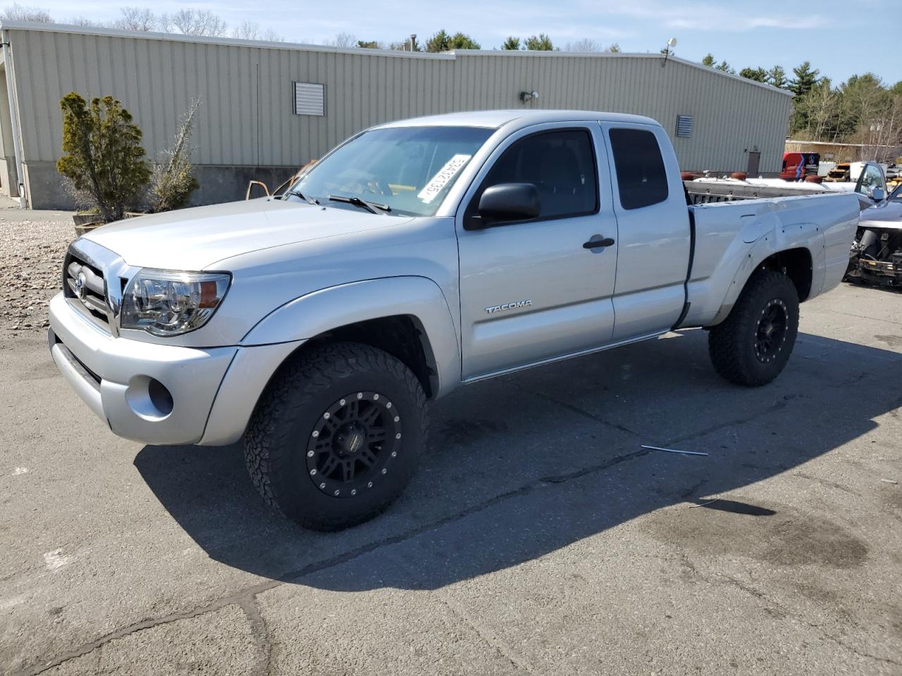 TOYOTA TACOMA ACC 2009