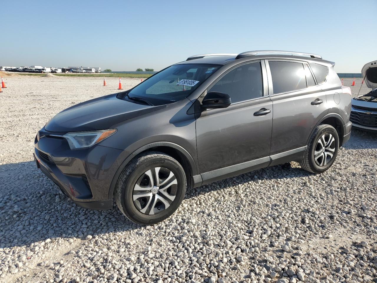 TOYOTA RAV4 LE 2017